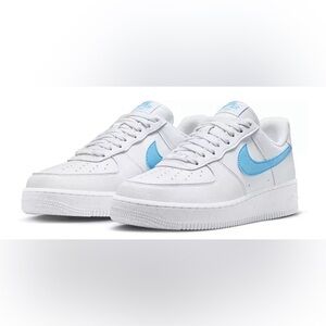 Nike Women's Air Force 1 '07